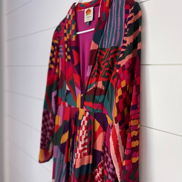 Farm Rio Red Abstract Maxi - Picture 4 of 6